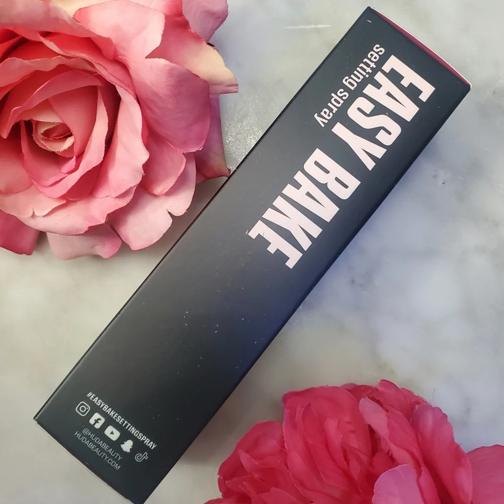 HUDA BEAUTY Easy Bake Setting Spray With Hyaluronic Acid - 16 Hour